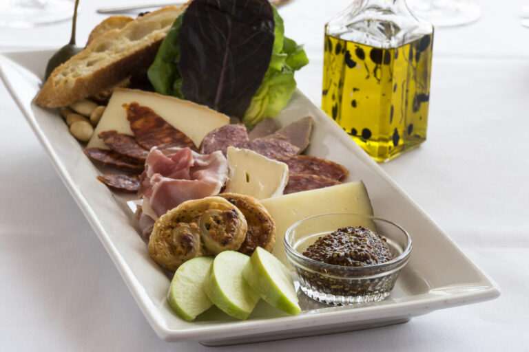 Jens' Restaurant restaurant in Anchorage, Alaska