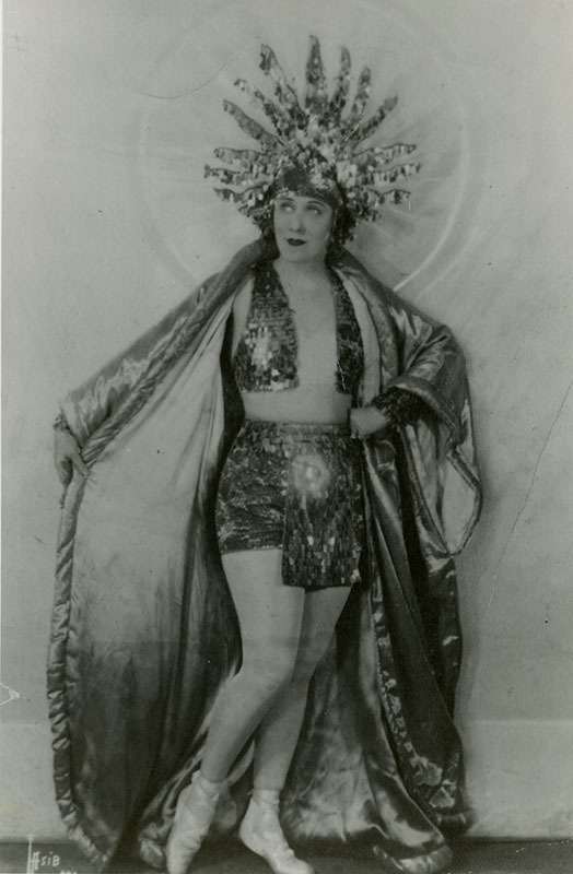 Sweet Cheeks Cabaret Presents Vaudeville Vibes art and history in Anchorage, Alaska