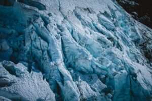 Alaska Summer Adventure Trio: Flightseeing, Sled Dogs & Drives