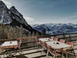 Sitzmark Bar and Grill